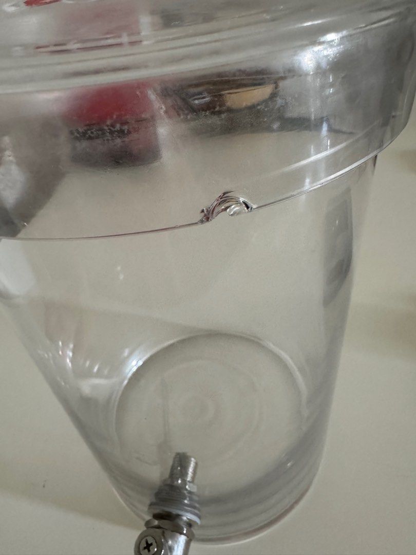 Crate & Barrel Water Dispenser, TV & Home Appliances, Kitchen