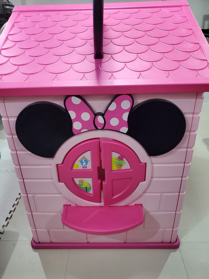 Disney Minnie Mouse Plastic Indoor,Outdoor Playhouse with Easy Assembly