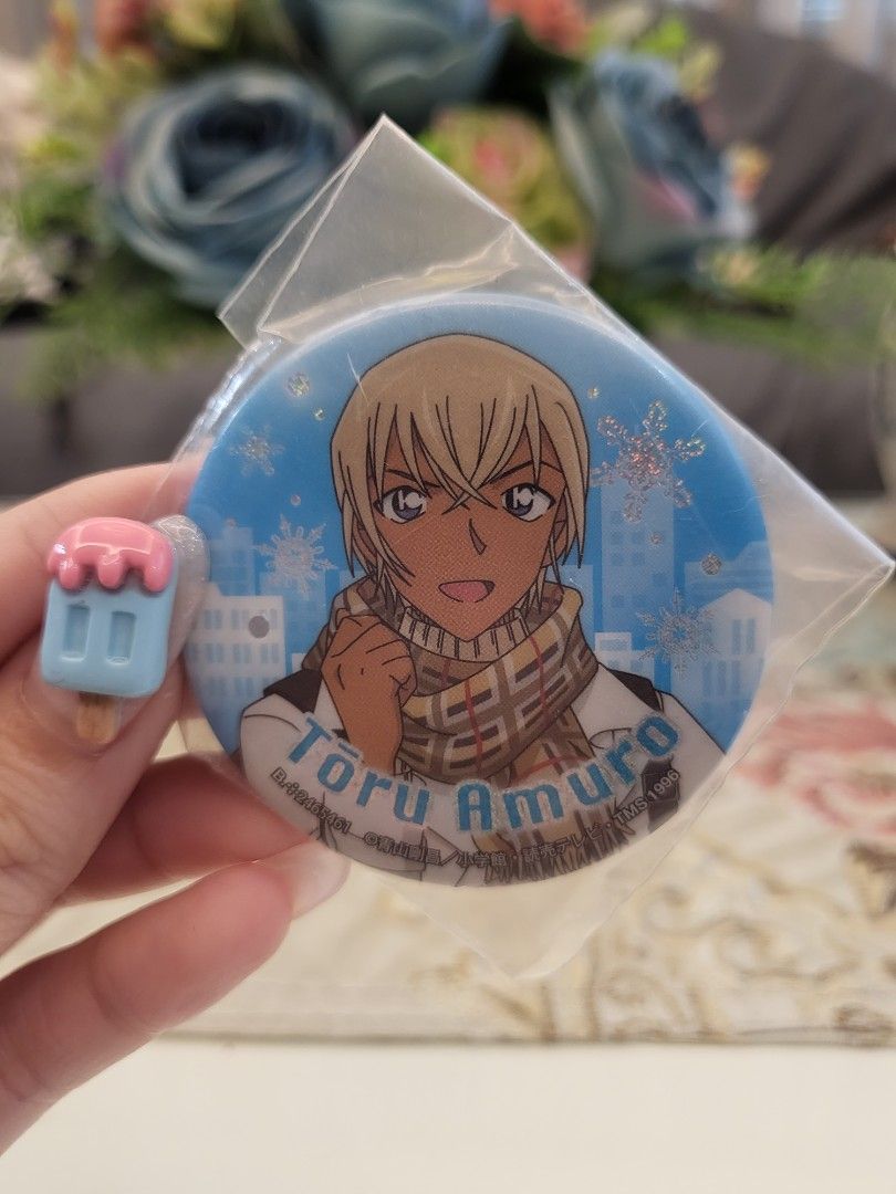 Detective Conan Toru Amuro Medium Badge (Category: Character Goods) located in San Fernando. Submitted by jpmarketplace2023 (Listing ID 1268974940, Image 1). Description: -Detective Conan Toru Amuro medium badge for only PHP50 -Authentic from Japan.