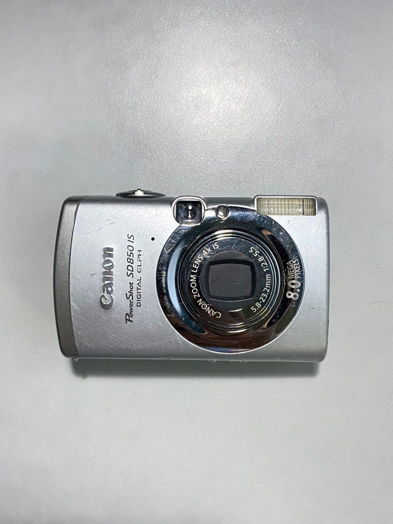 Digital Camera Canon PowerShot SD850 IS ELPH (Category: Cameras) located in Valenzuela. Submitted by alfeopaulramos7490 (Listing ID 1268994044, Image 2). Description: Canon PowerShot SD850 IS ELPH 8.0 megapixel P4,499 Inclusion: * canon body * bnew original canon battery * bnew original canon cables * bnew original canon adapter * bnew original canon charger * wrist cord * SD card Honest issue: slightly burnt screen that won't affect the output /