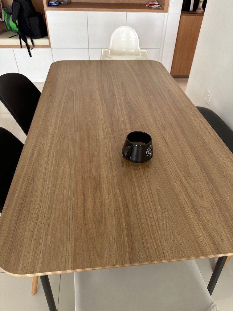 Dining Table set (Category: Tables & Sets) located in Singapore. Submitted by 123kitkat (Listing ID 1268900376, Image 1). Description: 6 seater dining table Price inclusive 3 chairs and one bench .