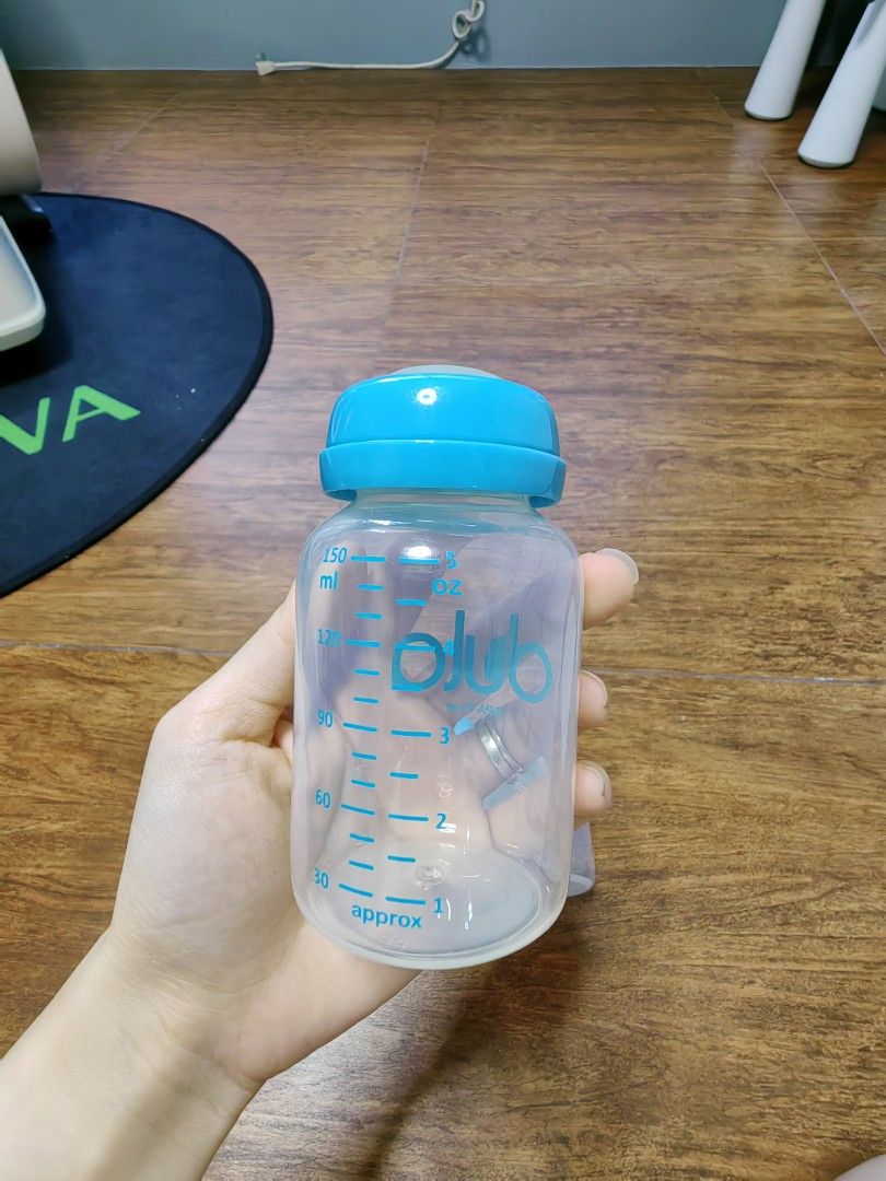 Dula Milk Bottle (Category: Breastfeeding & Bottle Feeding) located in Manila. Submitted by prelovedblvd (Listing ID 1268957589, Image 2). Description: 4 pcs. Used a few times lang.