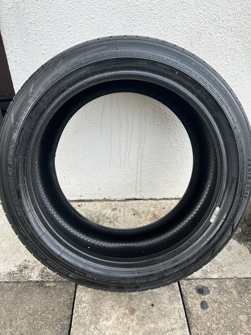 Dunlop sports max tyre 17 inch, Car Accessories, Tyres & Rims on Carousell