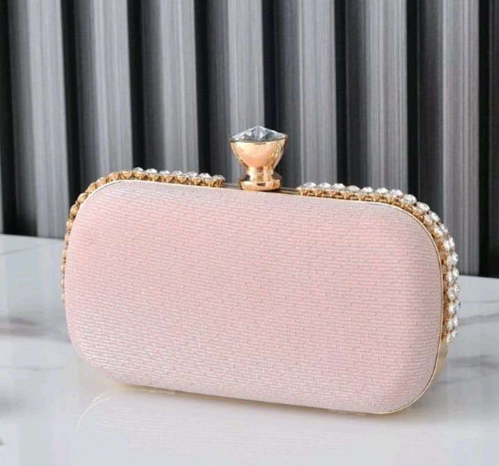 Elegant Pink Clutch Evening Bag Dinner Banquet bag with rhinestones diamond