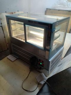 *EP-60 COMMERCIAL TABLE TOP CAKE CHILLER/BOX TYPE