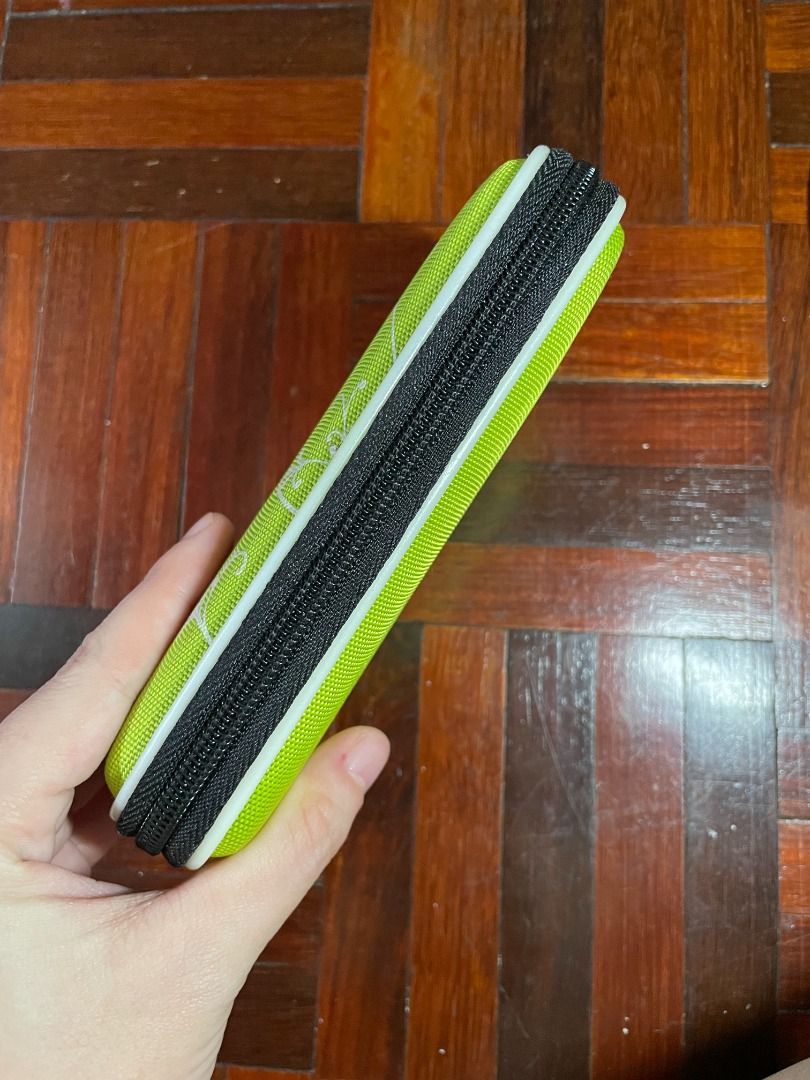 External Hard Disk Casing (Category: Hard Disks & Thumbdrives) located in Kuching. Submitted by teampajamas (Listing ID 1268922620, Image 3). Description: Selling an External Hard Disk Casing for RM 15 inclusive of shipping! ONLY CASING. PM for more info or pictures..