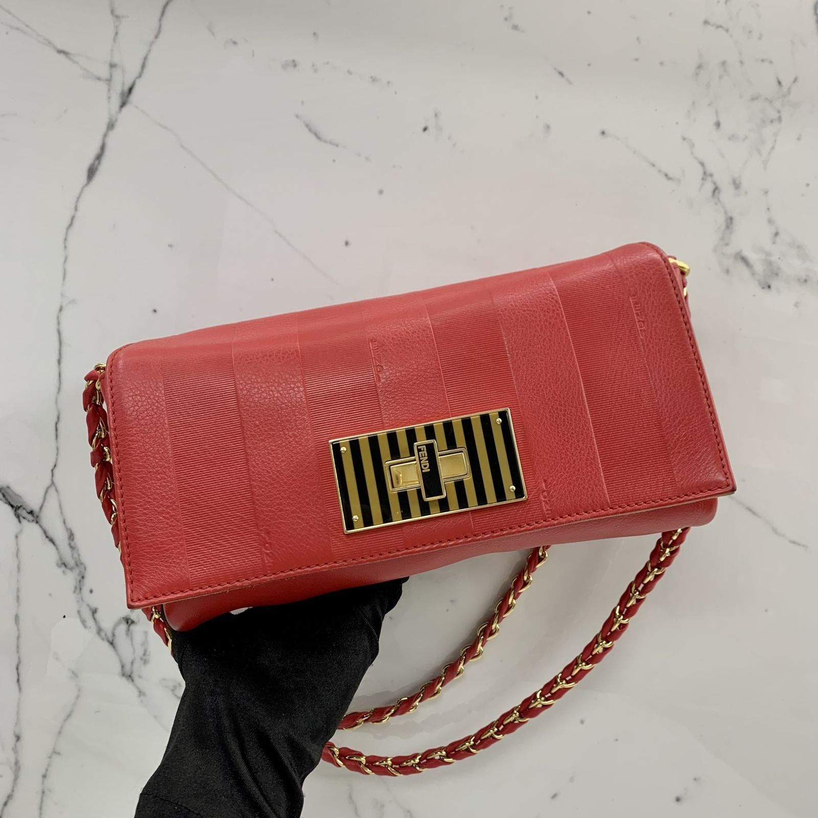 Red hotsell fendi purse