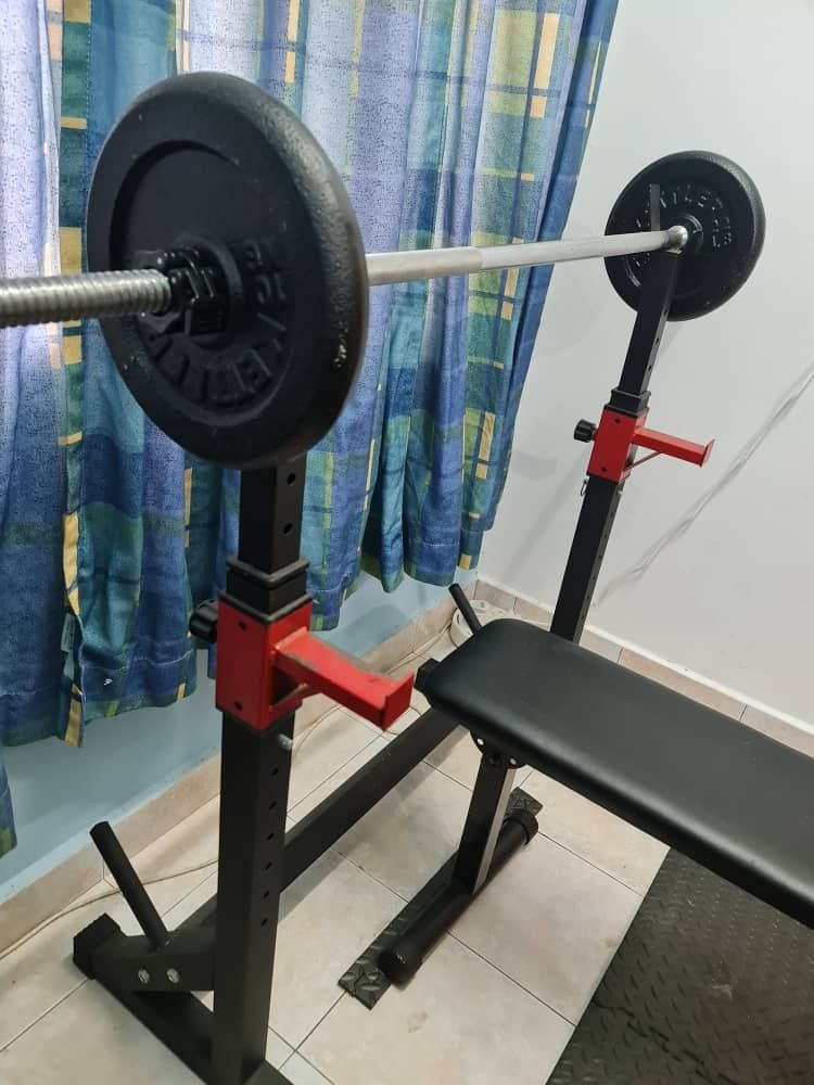 Gym / Weight lifting Set, Sports Equipment, Exercise & Fitness, Weights