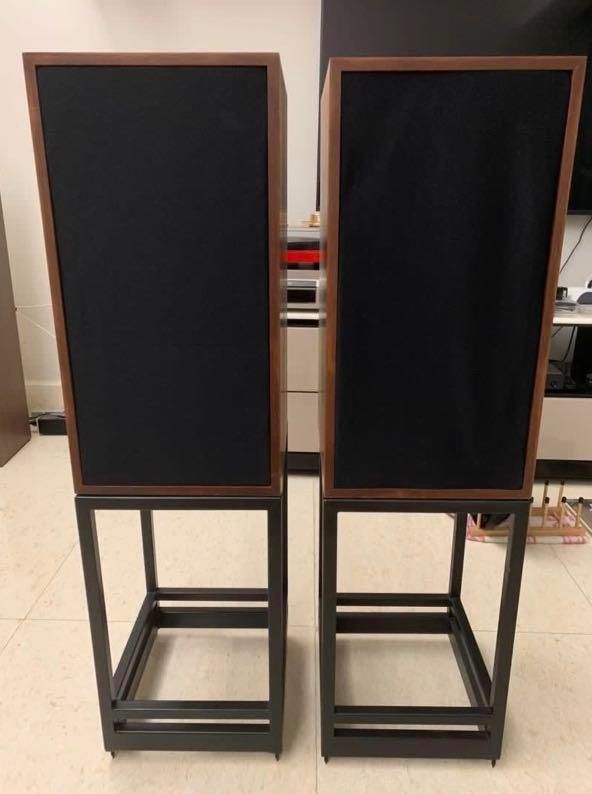 [Reserved] Harbeth HL Compact Speakers with Stand Harbeth_hl_compact_speakers_wi_1701509339_c0640e03_progressive