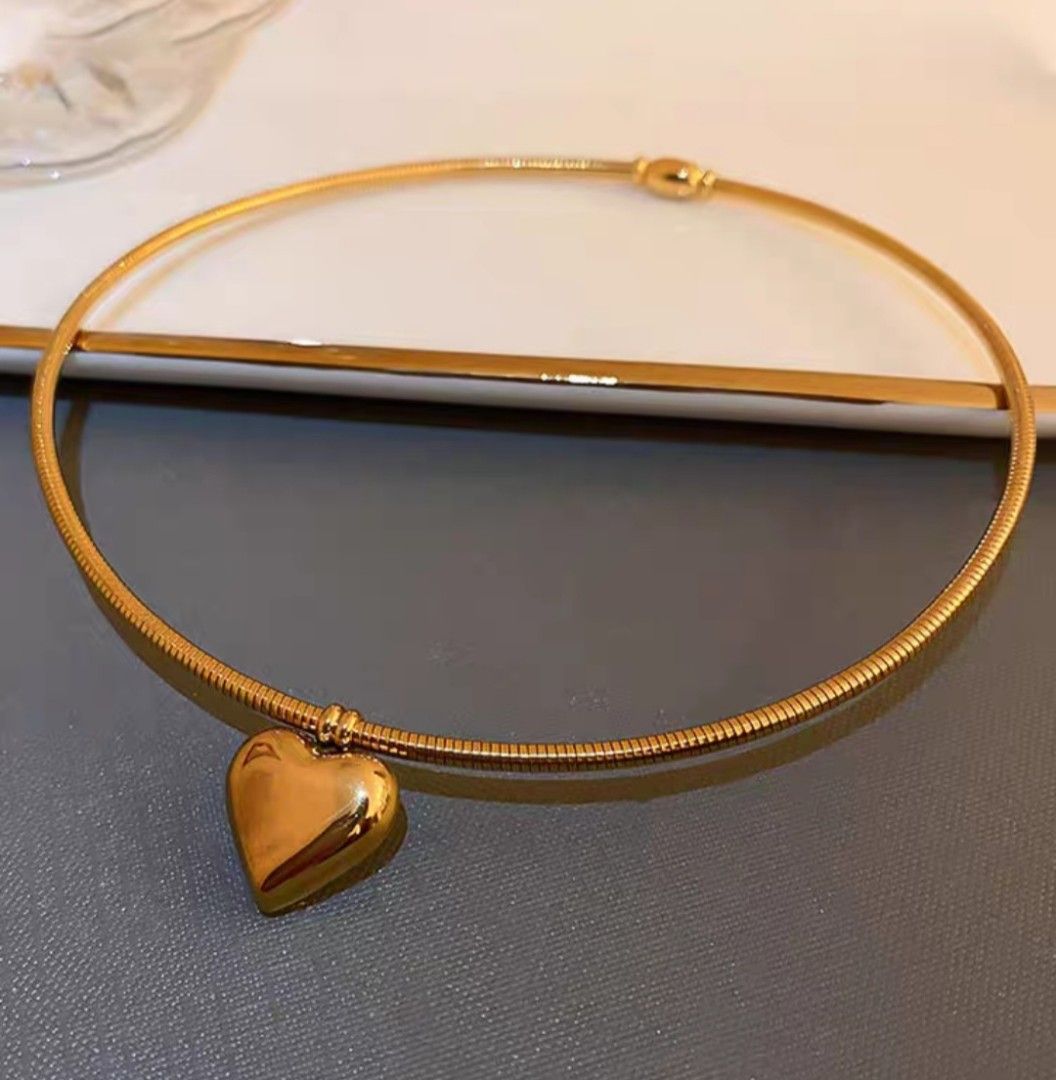 Heart Shape choker