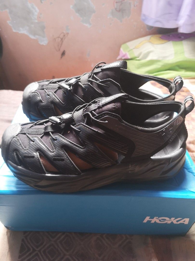 mens hoka sandals