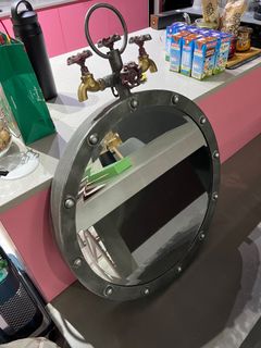 (Category: ) located in . Submitted by shopforitems (Listing ID 1268983951, Image 1). Description: .