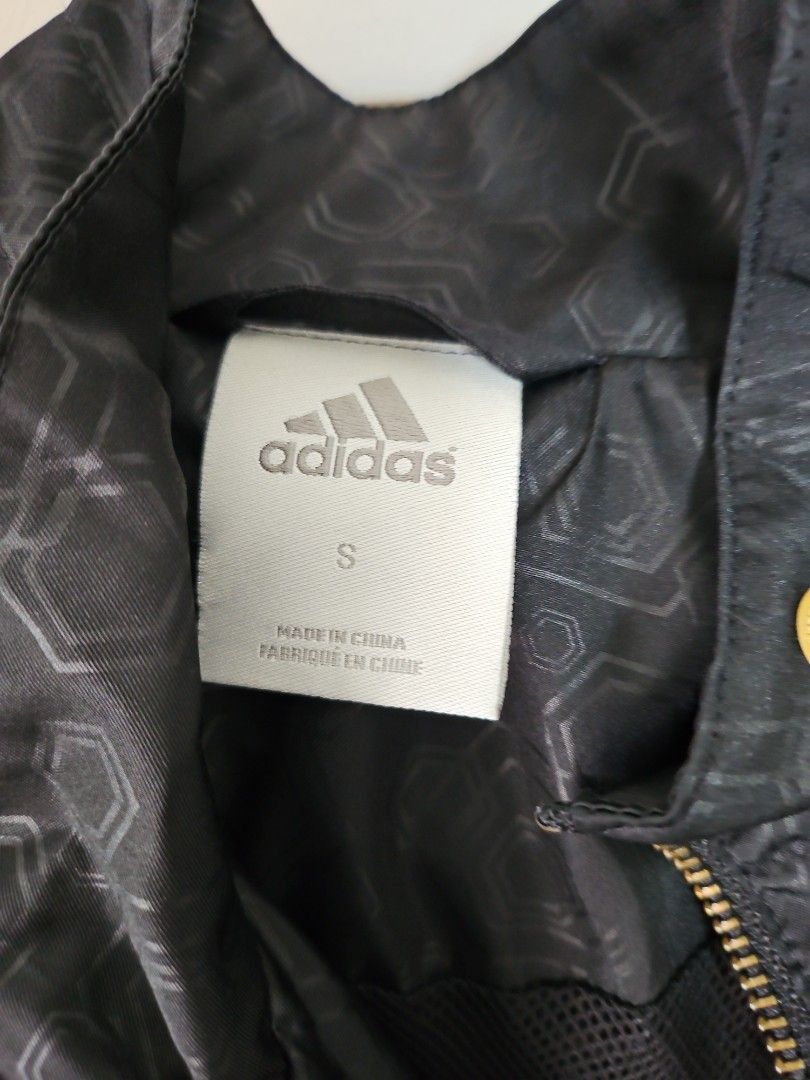 Adidas jacke 2024 made in china