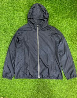 Jaket running uniqlo