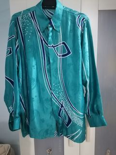 Kemeja batik lelaki UITM