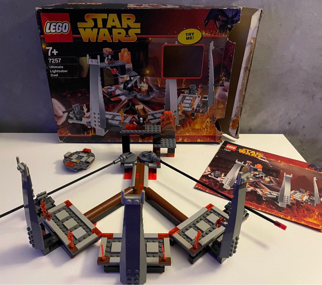 Lego star wars hotsell ultimate lightsaber duel