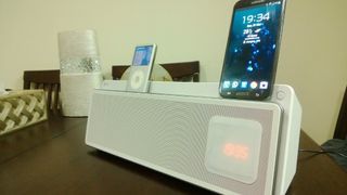 LG 30W Bluetooth® Streaming Dual-Dock (Model Number: ND5520)