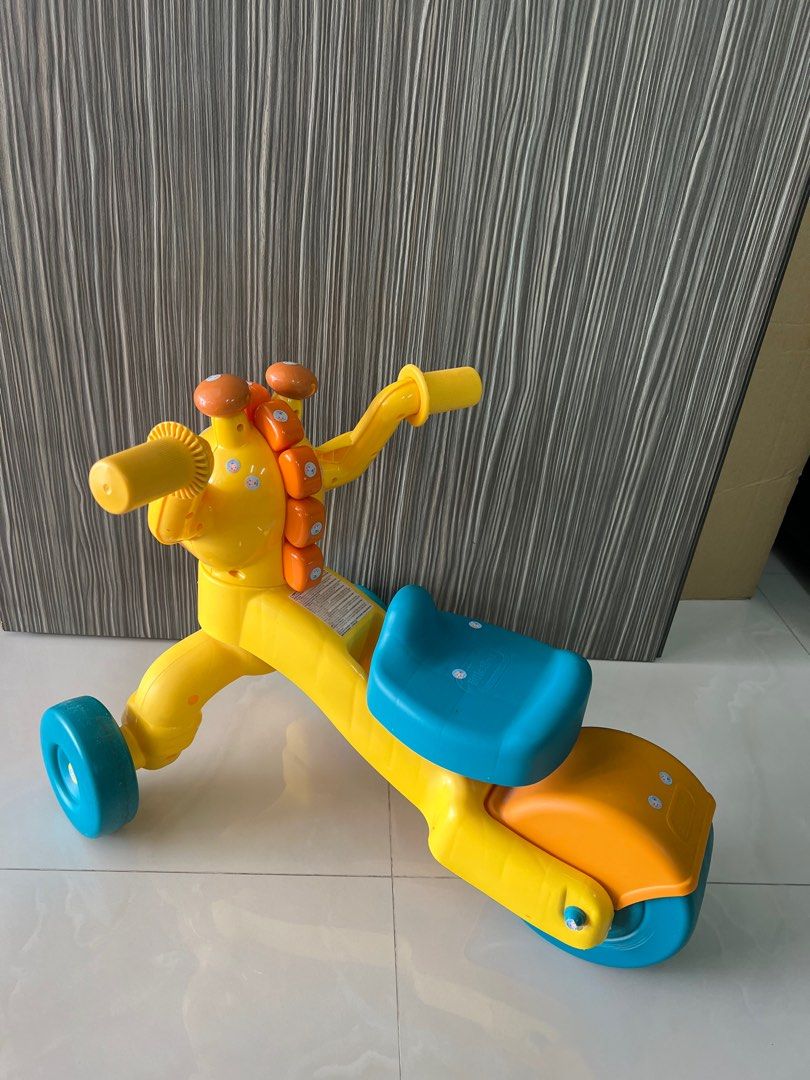 Little tikes best sale giraffe ride on