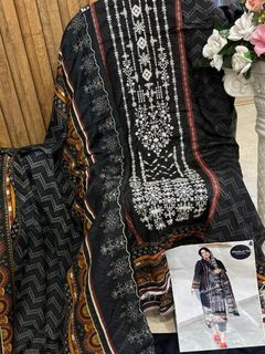 (Category: ) located in . Submitted by nisha.wears (Listing ID 1268927041, Image 1). Description: .