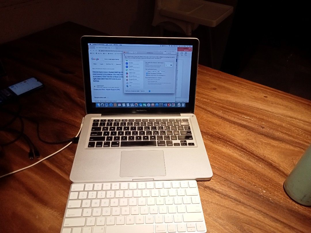 MACBOOK PRO MID 2010 (Category: Laptops & Notebooks) located in Binan City. Submitted by ayathena01 (Listing ID 1269056407, Image 3). Description: MACBOOK PRO 13-INCH MID 2010 250GB VERSION 10.11.6 PROCESSOR 2.4 GHz INTEL CORE DUO MEMORY 4GB 1067 MHz DDR3 100% working Rfs decluttering need new laptop.