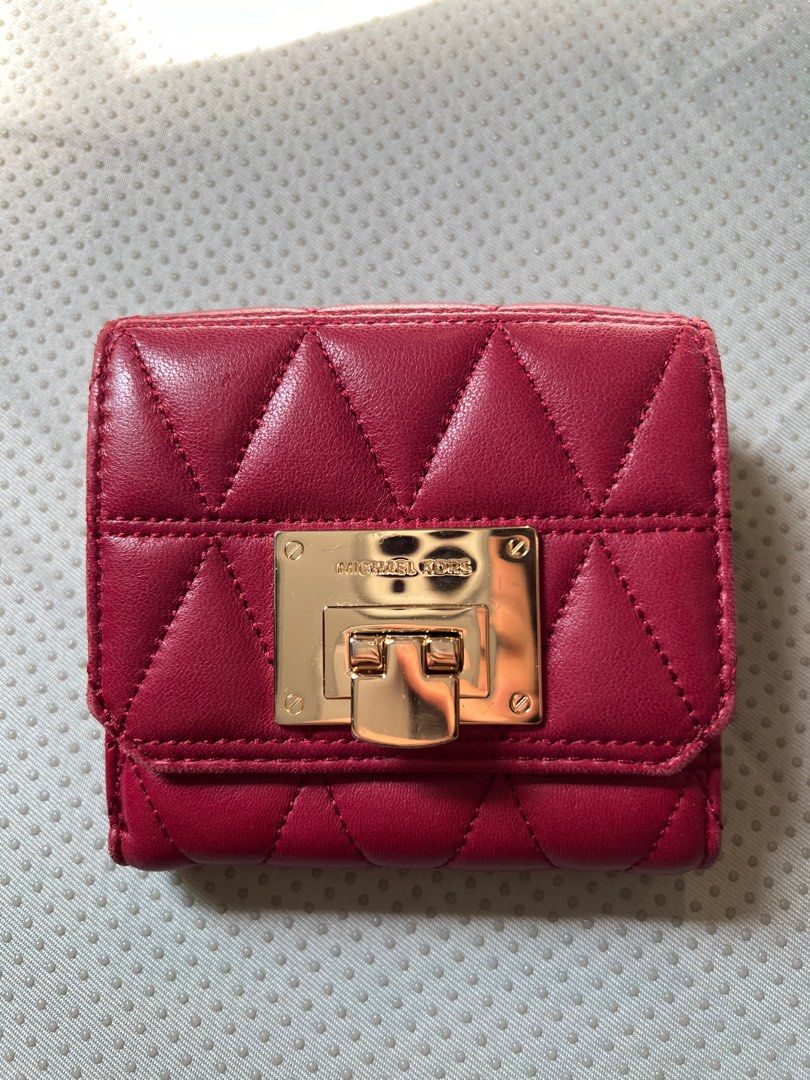 Michael kors or 2025 marc jacobs wallet