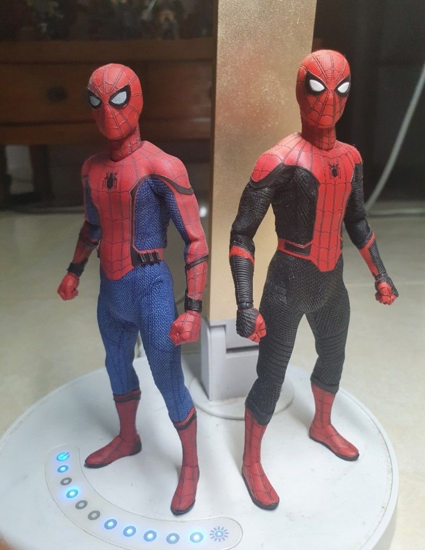 Mezco spider man far deals from home