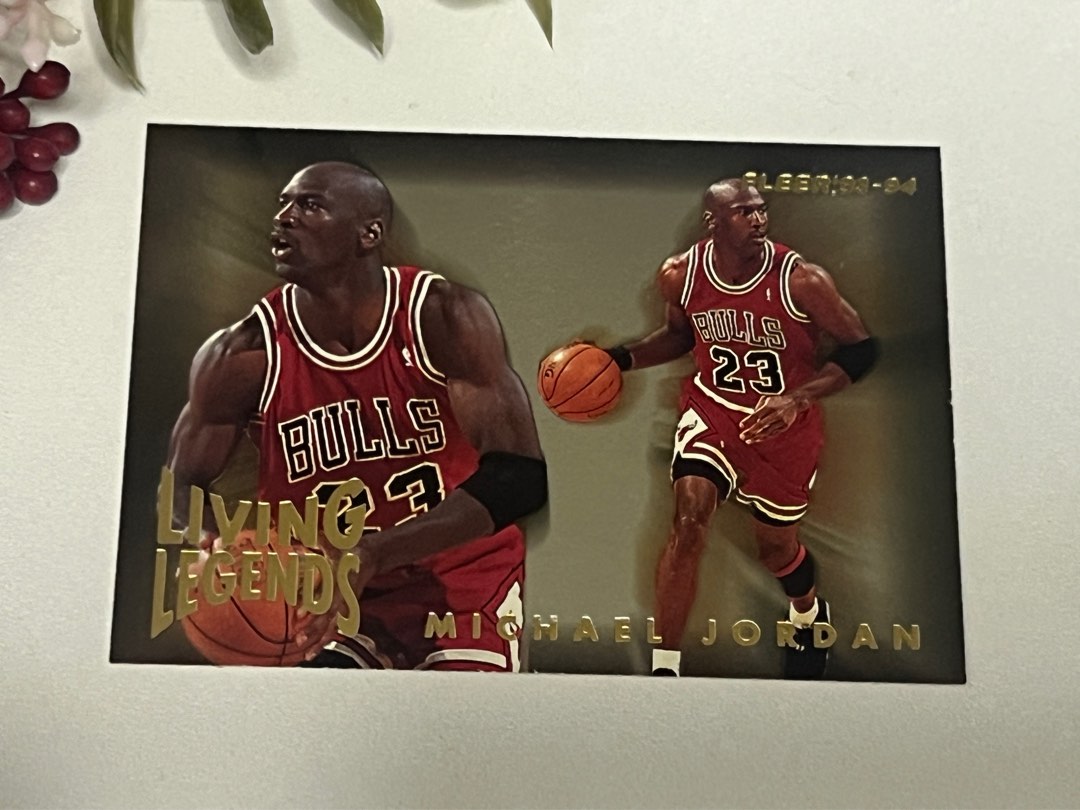 Michael Jordan 93-94 Fleer Basketball Living Legends SP Insert