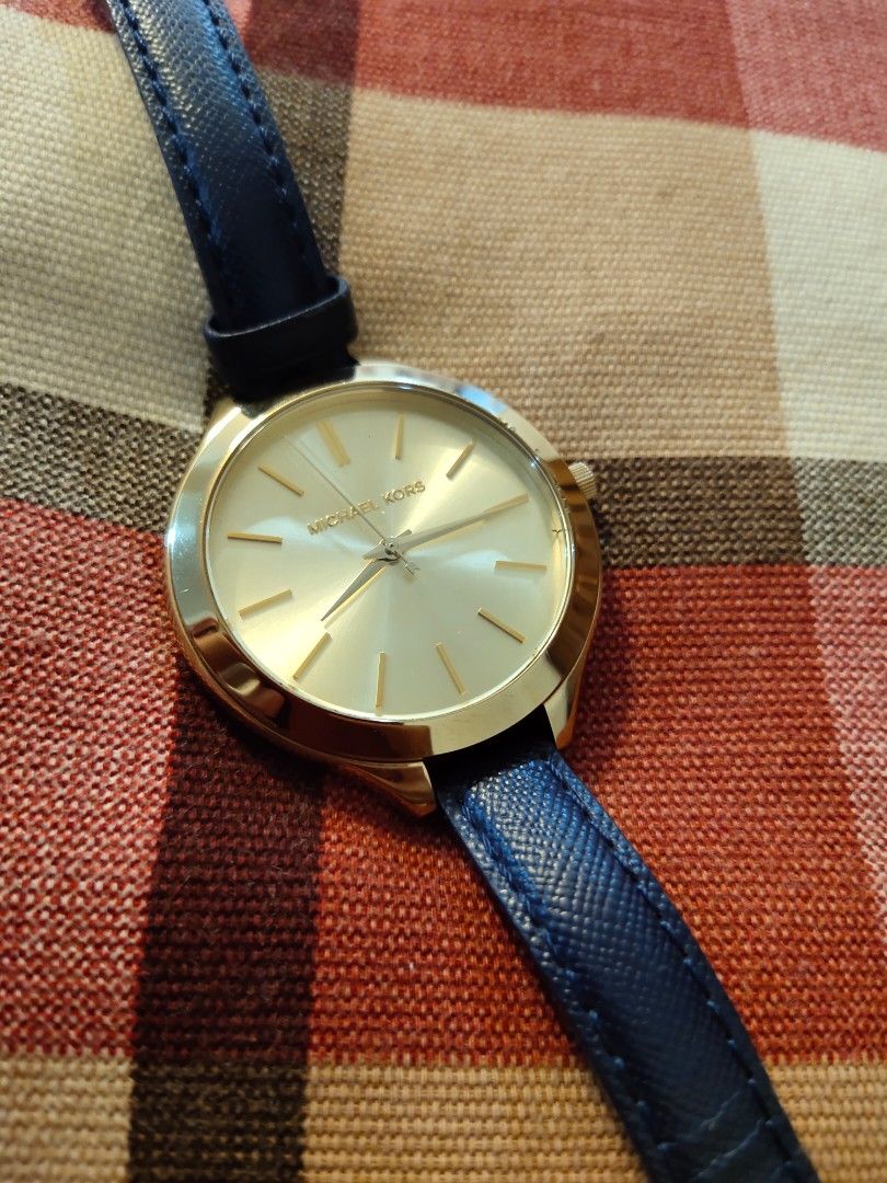 Michael Kors Mid-size Runway Gold-Tone Dial Blue Leather  display picture 3