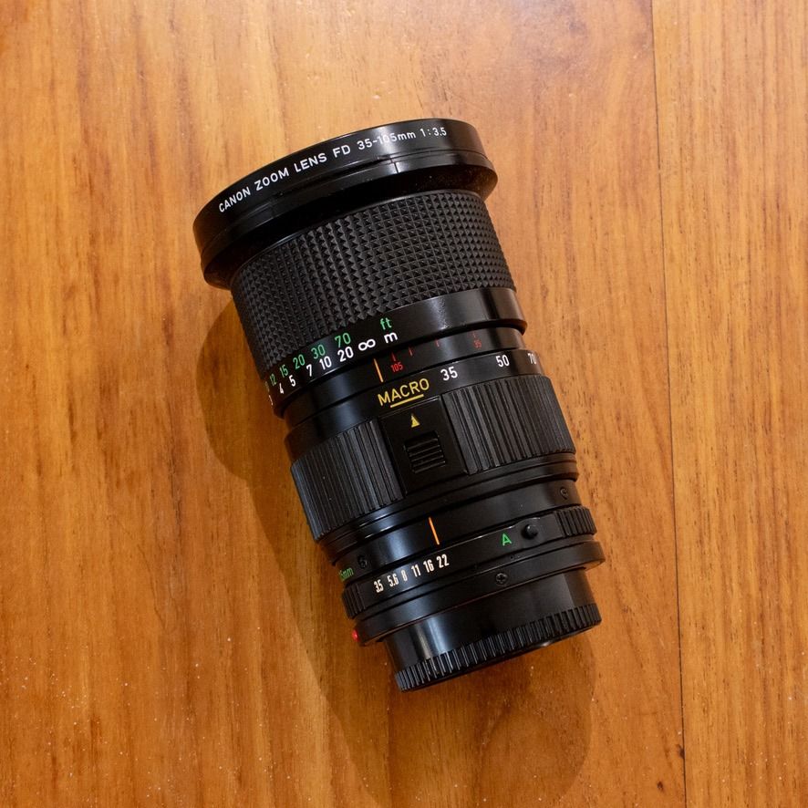 MINT] Canon FD 35-105mm ƒ3.5 vintage film camera zoom lens for 