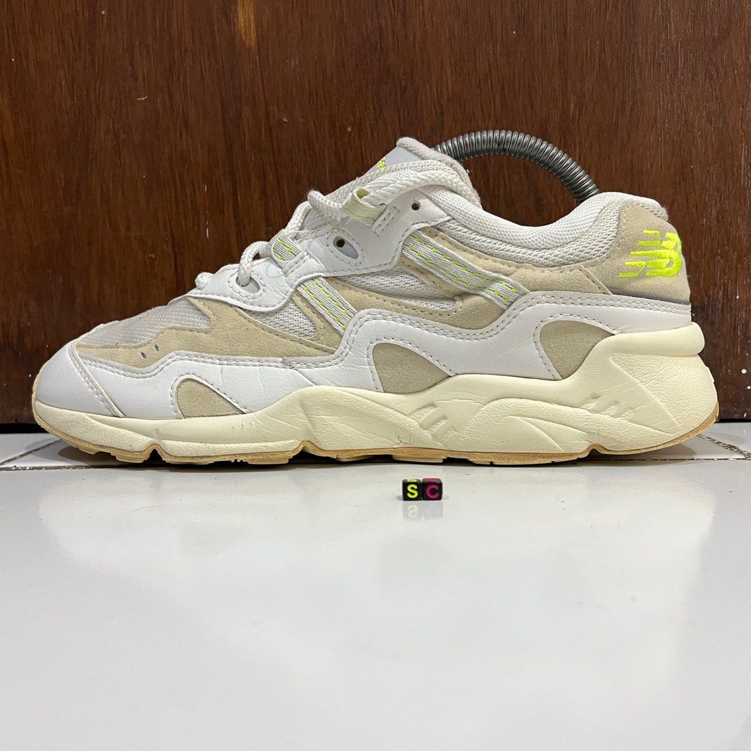 New balance 850 size 40 25 5cm Fesyen Pria Sepatu Sneakers di