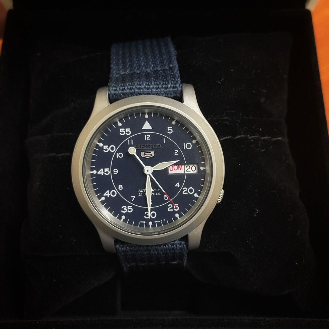 Seiko snk807k2 deals