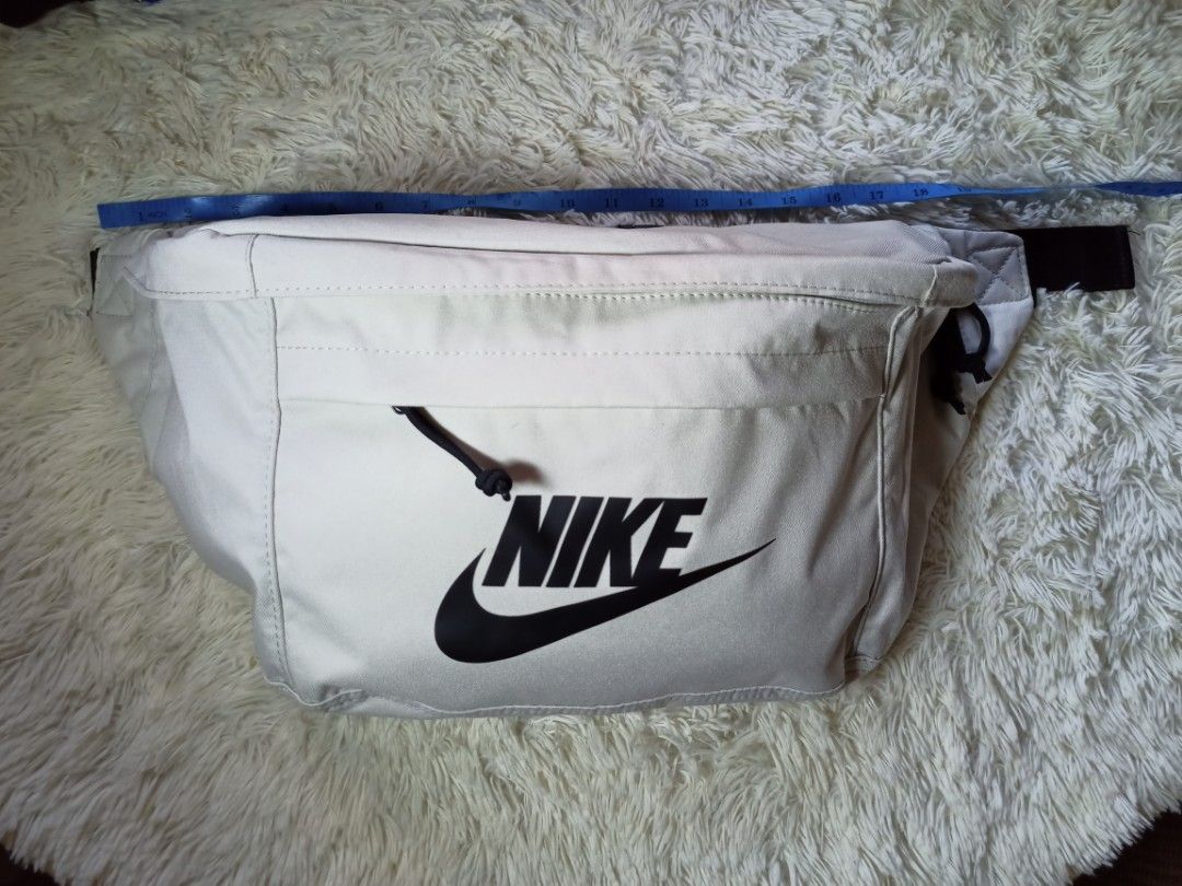 body bag nike price