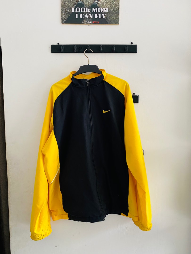 Nike Jacket Windbreaker RN 56323 Fesyen Pria Pakaian Baju