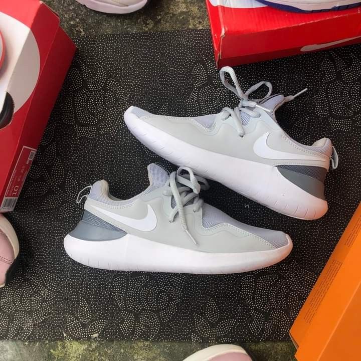 Nike Tessen Running Trainers