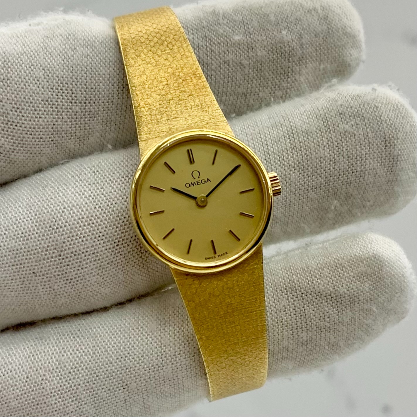 OMEGA GOLD VINTAGE 750 36.0G WATCH ONLY LADIES WATCH 237039236 WE