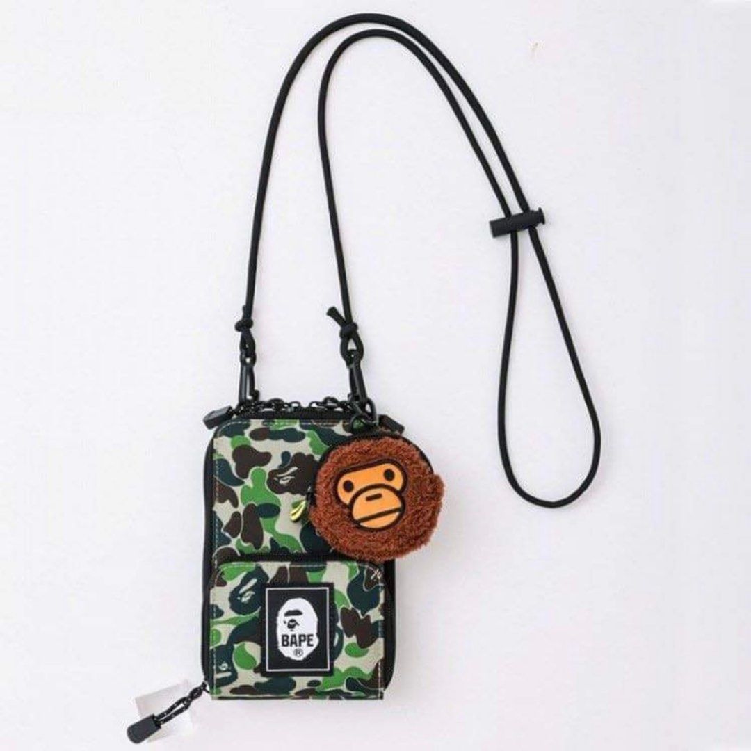 Bape magazine outlet bag