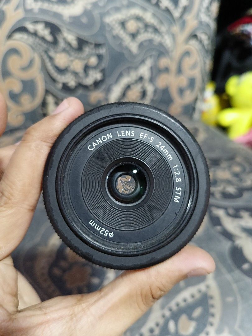 Pancake lens canon 24mm stm 2.8 (Category: Lens & Kits) located in Caloocan City. Submitted by mr.carlo_dslr_laptop (Listing ID 1269045489, Image 2). Description: Canon 24mm 2.8STM For Sale With Lens cap With Rear cap Fixed price 7k Only 7,000 CASH No issue Test all you want Meet up - Monumento Caloocan Grab Lalamove Motor Delivery payment gcash Lbc padala +300 Cop.