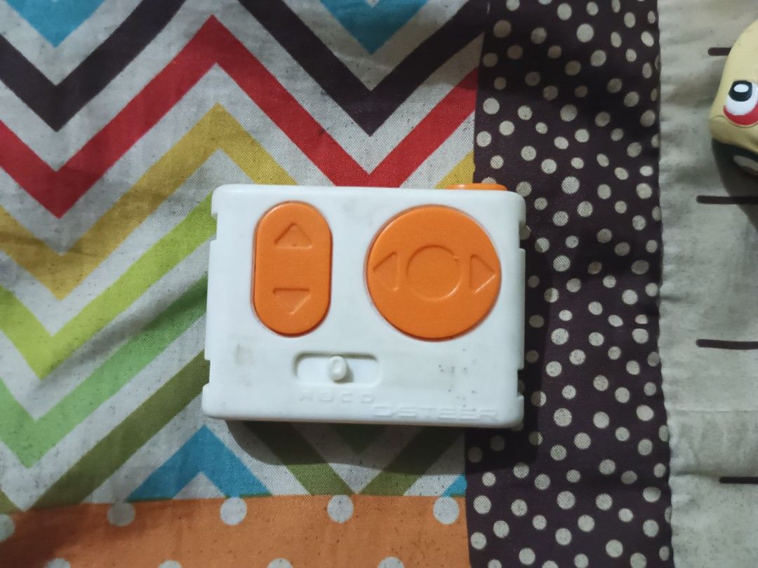 POKEMON CHIMCHAR TOMY TAKARA RC (Category: Remote Control Toys) located in Caloocan City. Submitted by mazed22 (Listing ID 1269023983, Image 3). Description: as is complete set car and remote.
