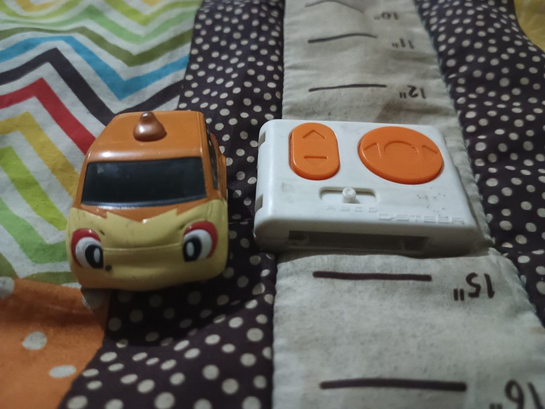 POKEMON CHIMCHAR TOMY TAKARA RC (Category: Remote Control Toys) located in Caloocan City. Submitted by mazed22 (Listing ID 1269023983, Image 1). Description: as is complete set car and remote.