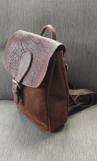 (Kategori: ) berada di . Dikirim oleh Gh.GeHome (ID iklan 1269054460, Gambar 1). Deskripsi: .