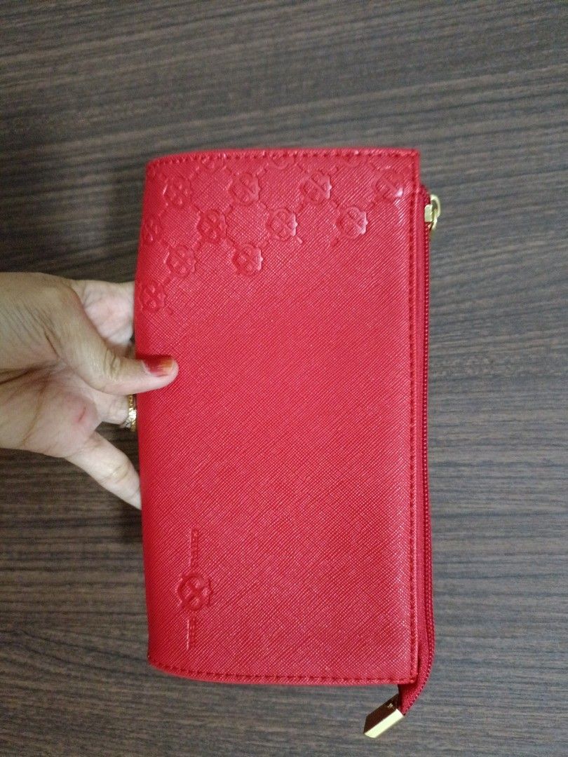 Red purse or wallet for ladies Women s Fashion Bags Wallets