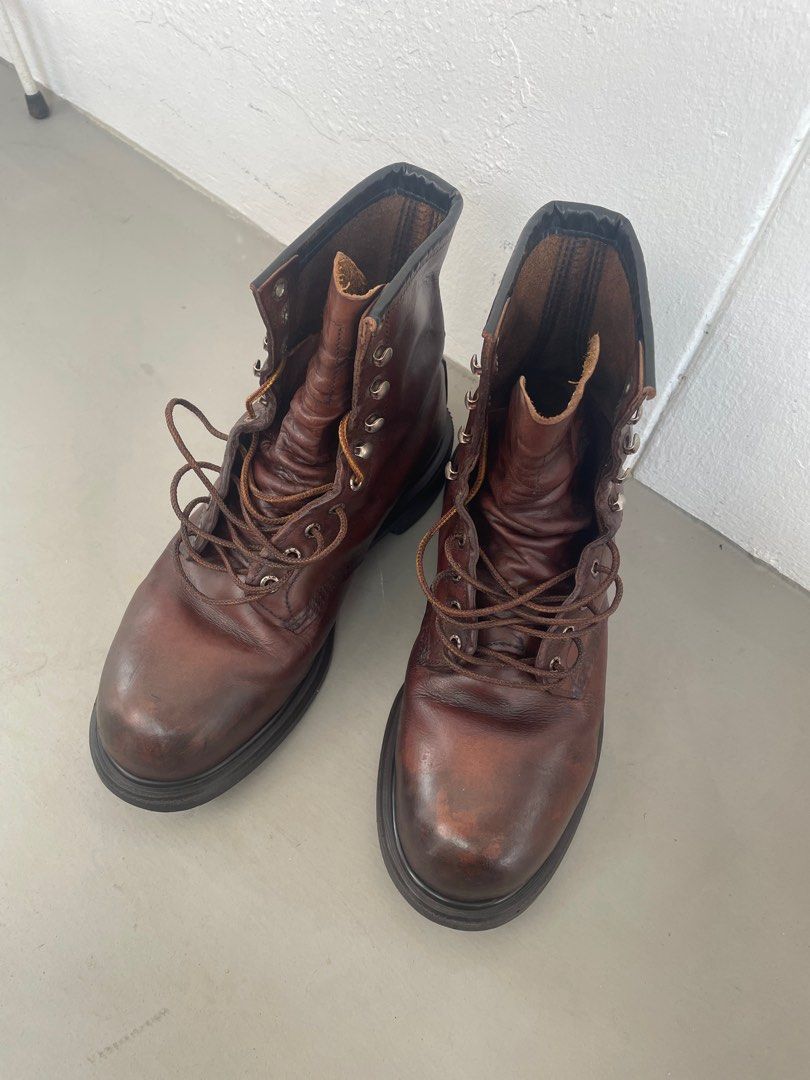 Red wing leather work boots store