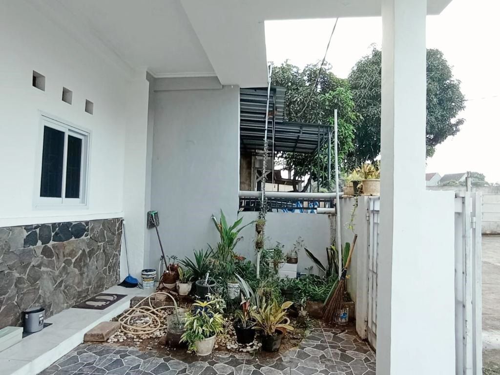 rumah_dijual_di_ciputat_tanger_1701506113_9fbd831e_progressive