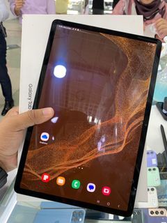 Samsung Galaxy Tab S8+ 5G complete package