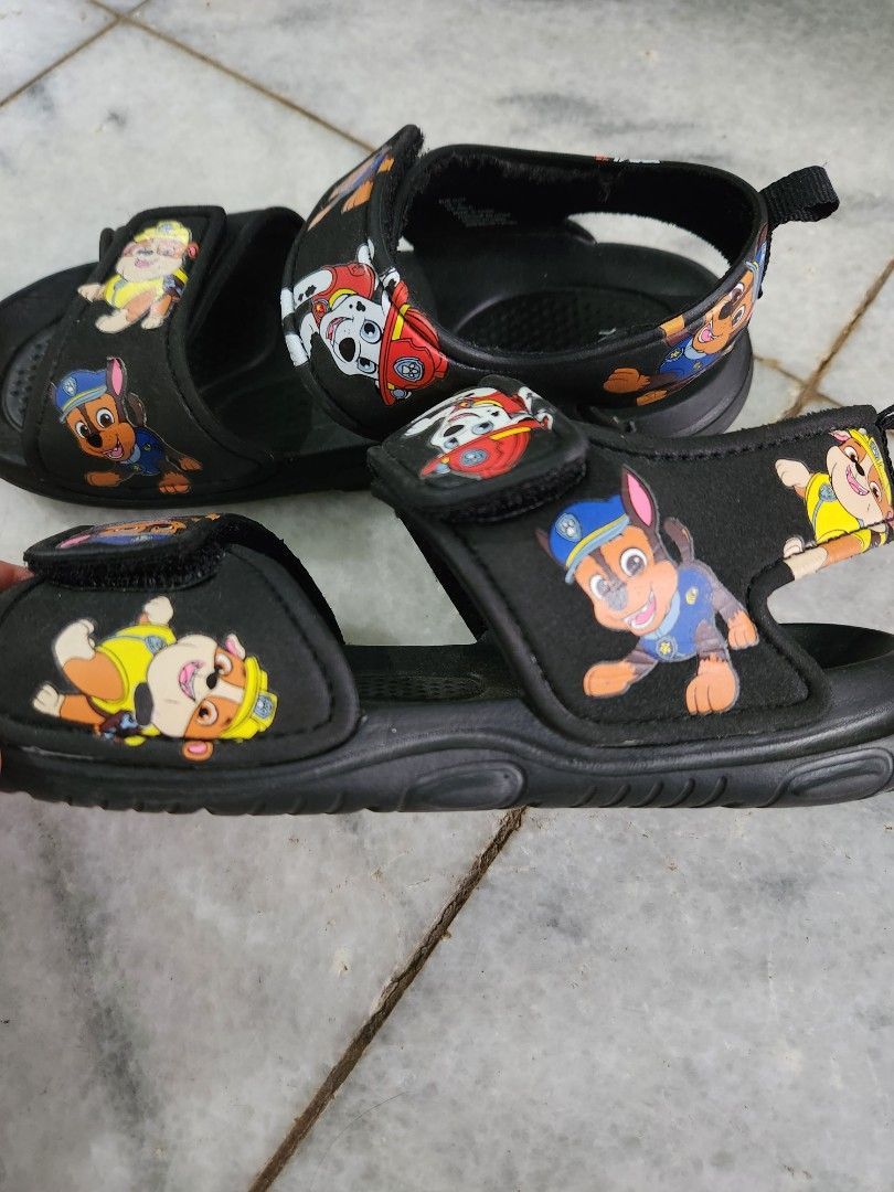 Sandal hotsell anak h&m