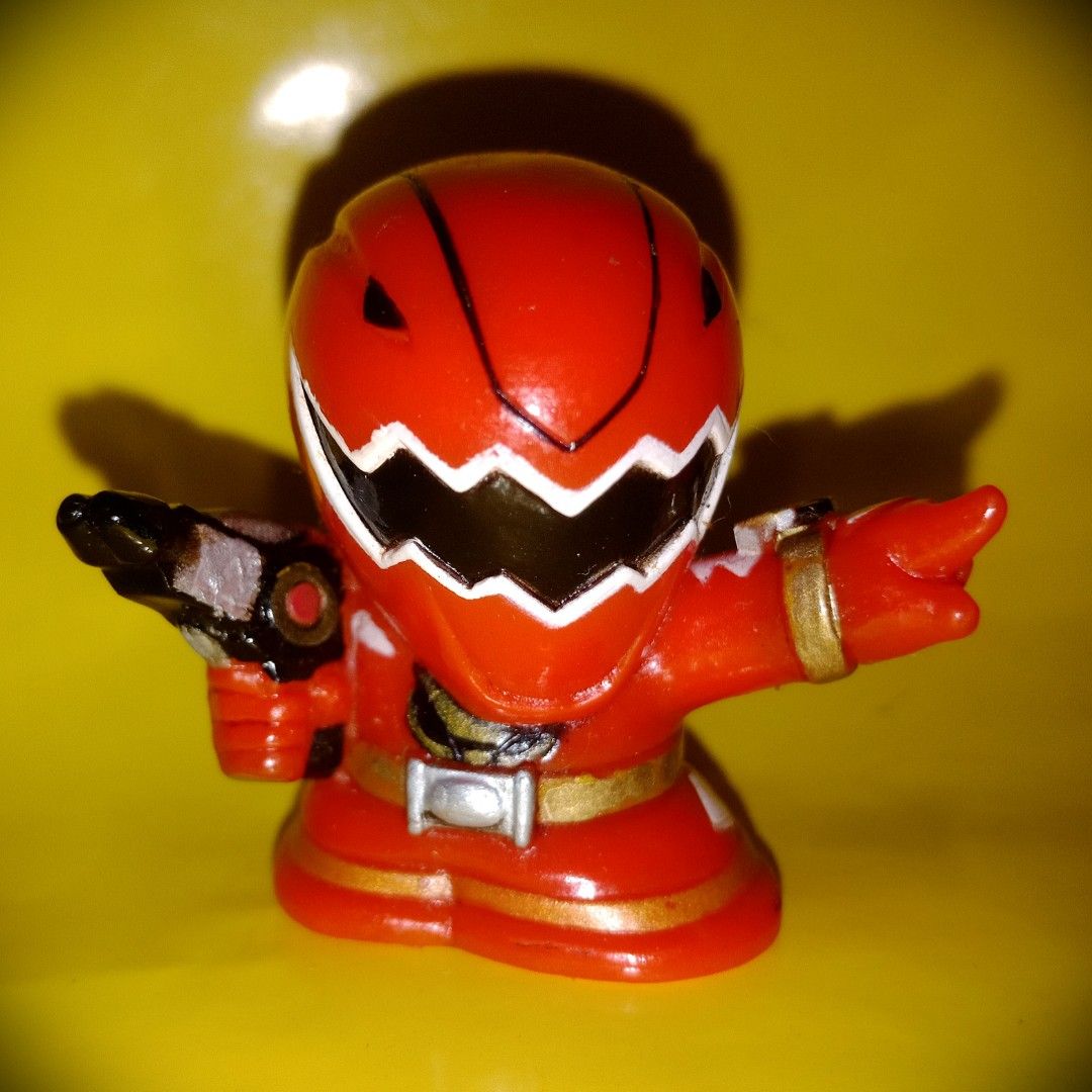 Sentai abarangers finger puppet figures power rangers toy chibi freebie mini gundam robots