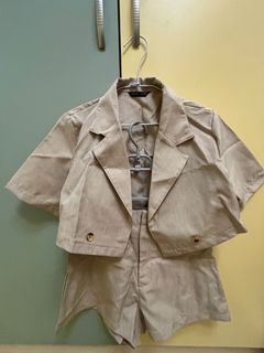 SHEIN 全新 上衣+短褲
