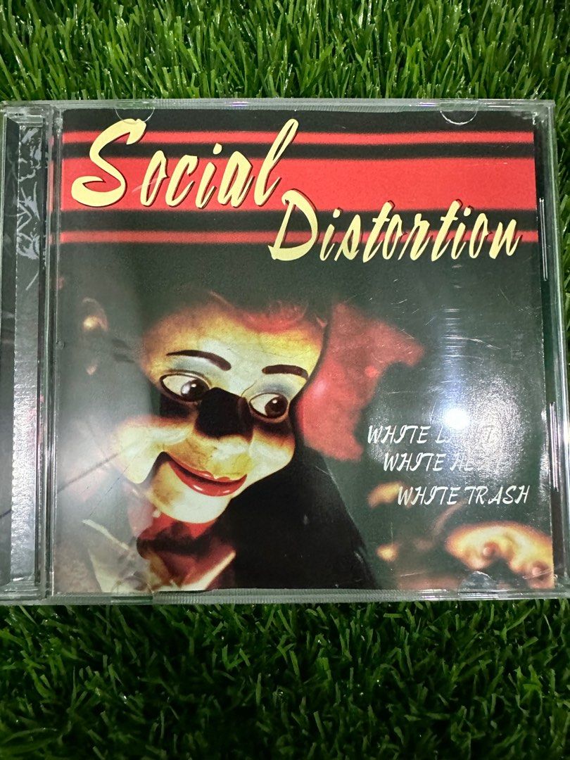 White light, white heat, white trash, Social Distortion CD