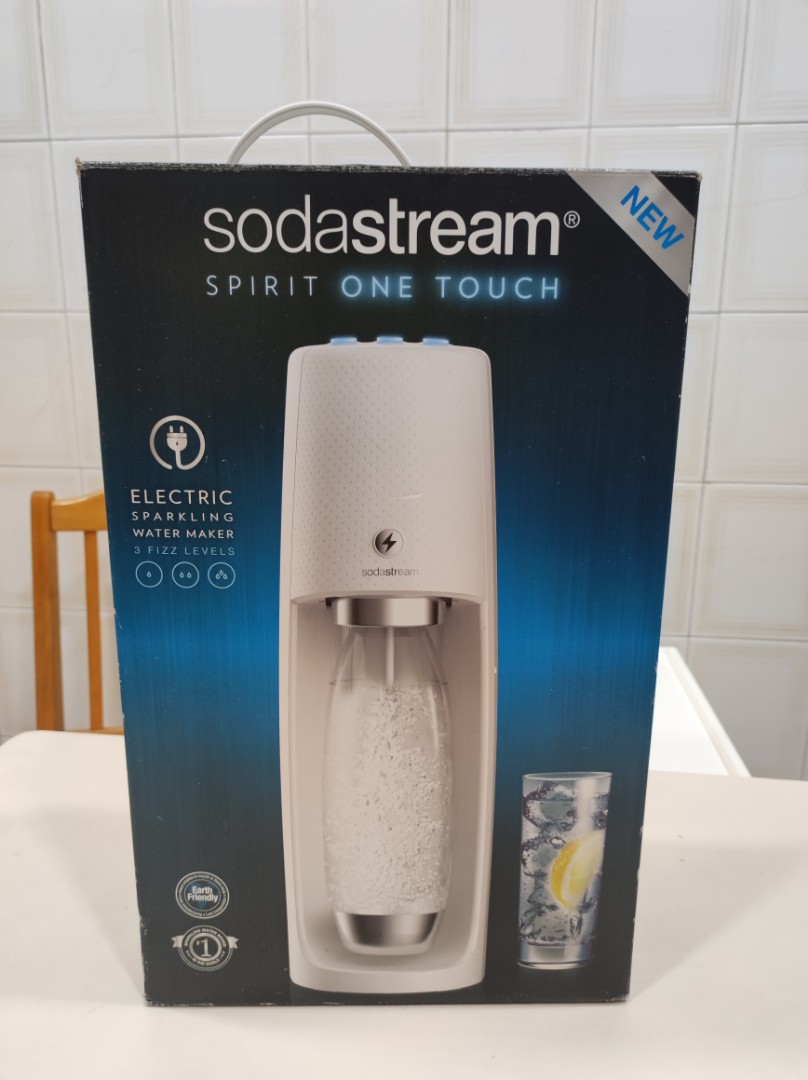 SodaStream Spirit One Touch Electric Sparkling Water Maker Machine with 1  Litre