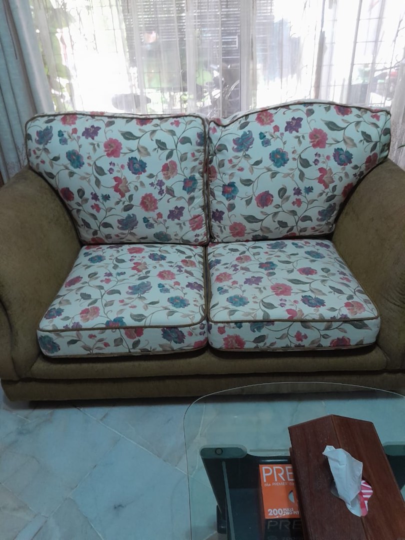 Sofas, Furniture & Home Living, Furniture, Sofas on Carousell